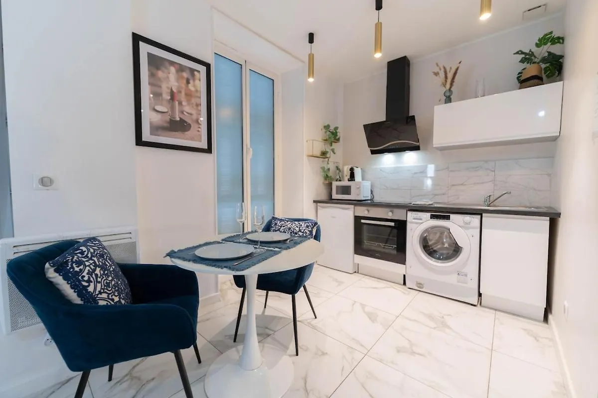 Chambre Avec Balneo, Centre Ville De Nice 0*,